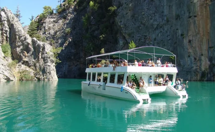Green Canyon Catamaran
