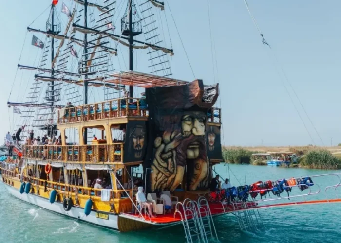 pirate boat tours from Side