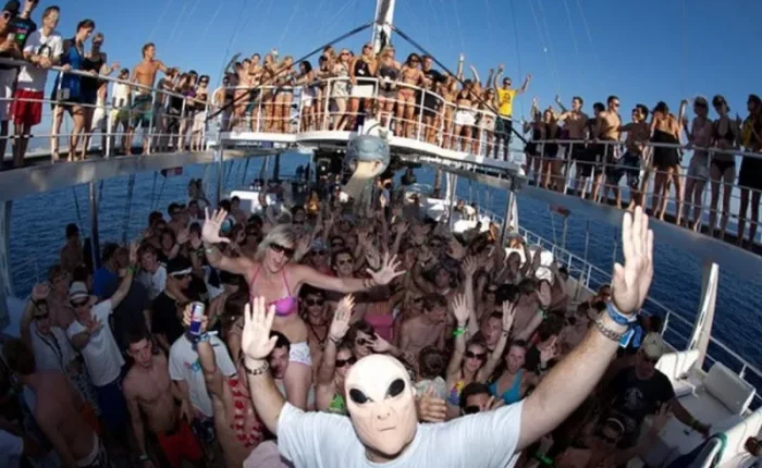 starcraft party boat disco 2